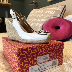 White patent leather wedge espadrille sandals